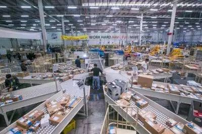 錢博客廣告設(shè)計(jì) 品牌價(jià)值與視覺傳達(dá)的藝術(shù)融合